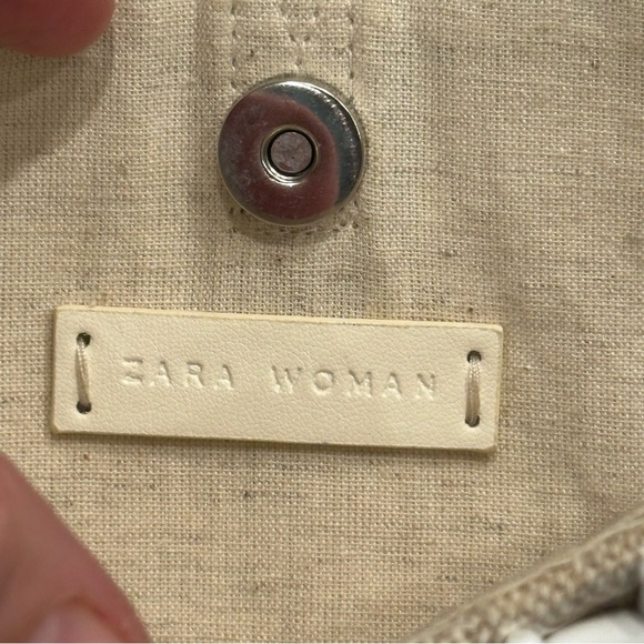 Zara clutch purse - Picture 3 of 13